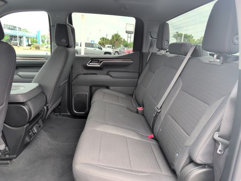 Used 2026 Chevrolet Silverado 1500 LT AWD/4WD image 31
