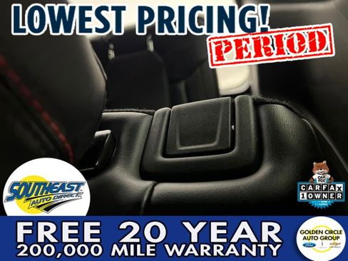 Used 2025 Ford Explorer ST-Line w/ ST-Line Street Pack image 13
