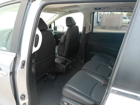 Used 2025 Honda Odyssey EX-L image 21