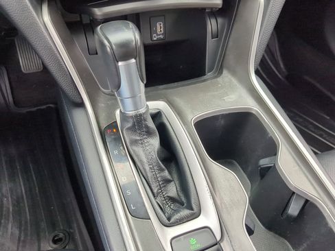 Used 2018 Honda Accord EX-L image 25