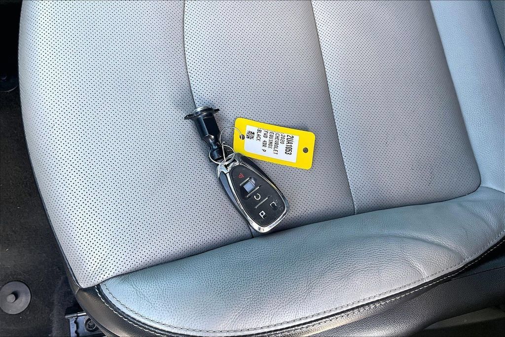 Used 2020 Chevrolet Equinox Premier FWD image 34
