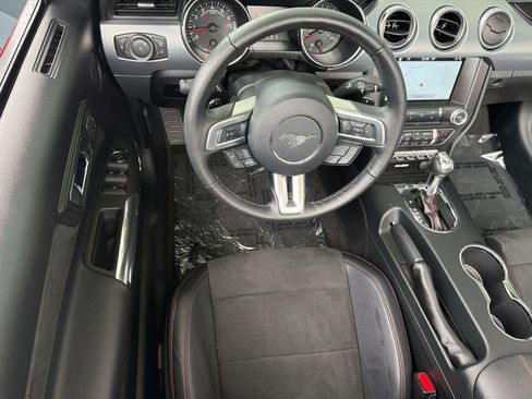 Used 2017 Ford Mustang GT Premium w/ Equipment Group 401A RWD image 28