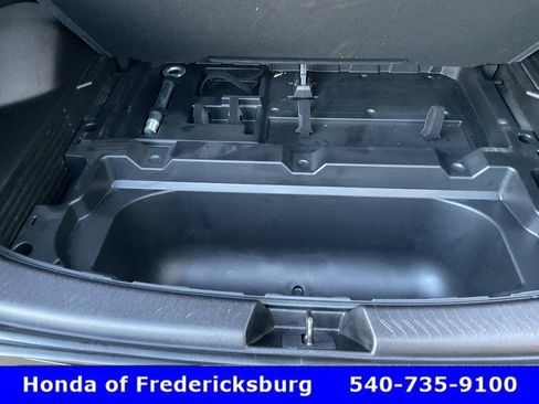 Used 2025 Chevrolet Equinox EV RS AWD/4WD image 24