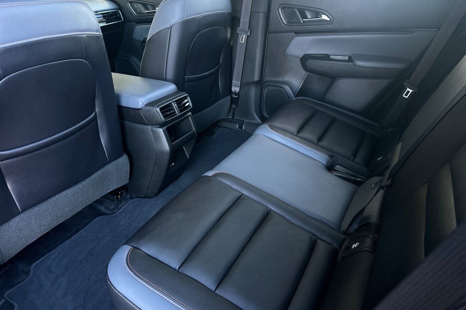 Used 2025 Honda Prologue Touring image 11