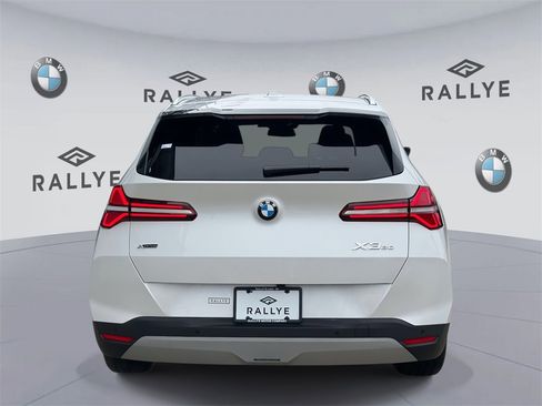 Certified 2025 BMW X3 xDrive30i image 5