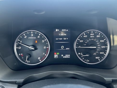 Certified 2025 Subaru Ascent Bronze Edition image 18