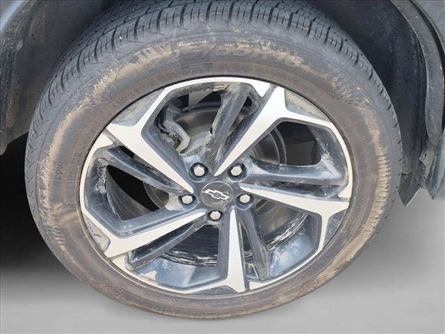 Used 2021 Chevrolet TrailBlazer RS w/ Technology Package FWD image 14