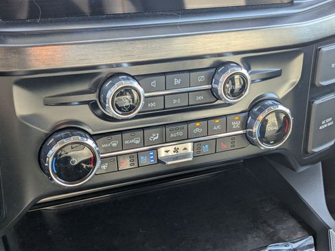 Used 2024 Ford F350 Lariat image 26