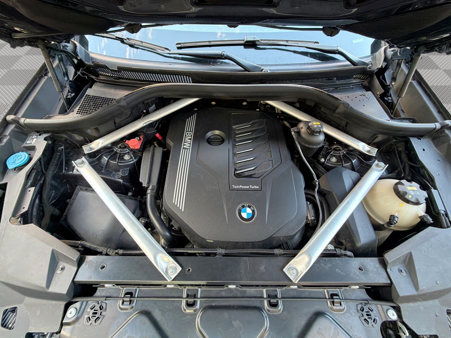 Used 2019 BMW X5 xDrive40i w/ Convenience Package AWD/4WD image 18