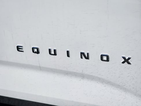 New 2026 Chevrolet Equinox LT AWD/4WD image 7