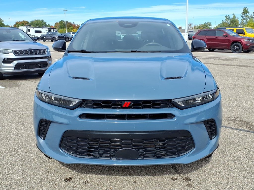 Used 2023 Dodge Hornet GT w/ GT Blacktop Package AWD/4WD image 2
