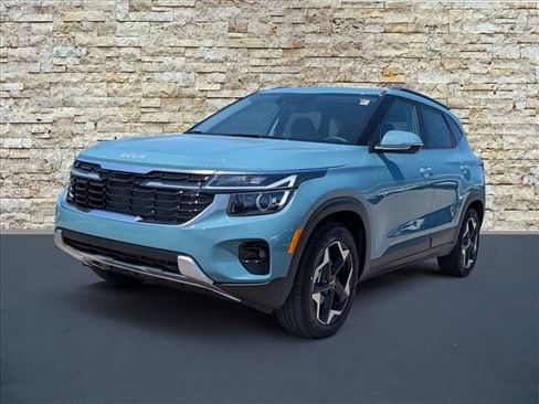 New 2026 Kia Seltos EX FWD image 4