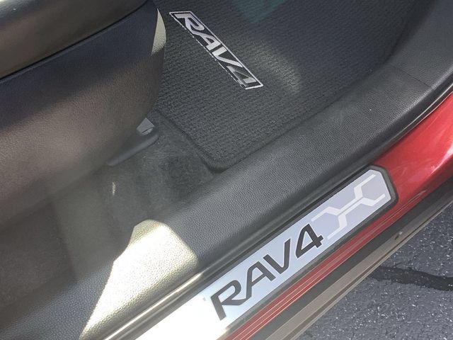 Used 2021 Toyota RAV4 Limited AWD/4WD image 14