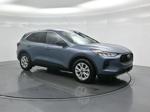 Used 2024 Ford Escape Active image 24