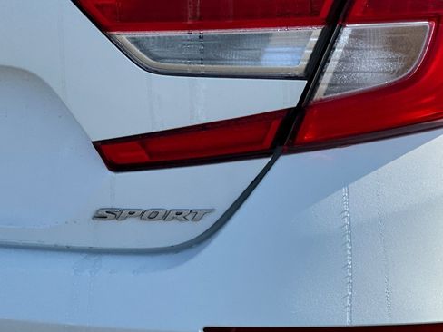 Certified 2021 Honda Accord Sport image 26