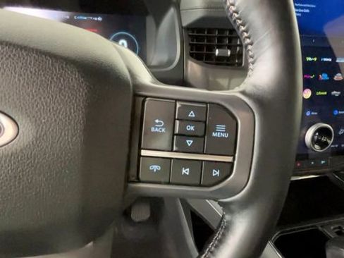 Used 2023 Ford F150 Lightning Lariat AWD/4WD image 25