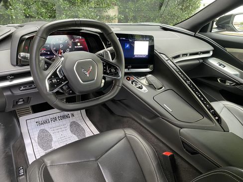 Used 2024 Chevrolet Corvette Stingray Preferred Cpe w/ Battery Protection Package RWD image 35