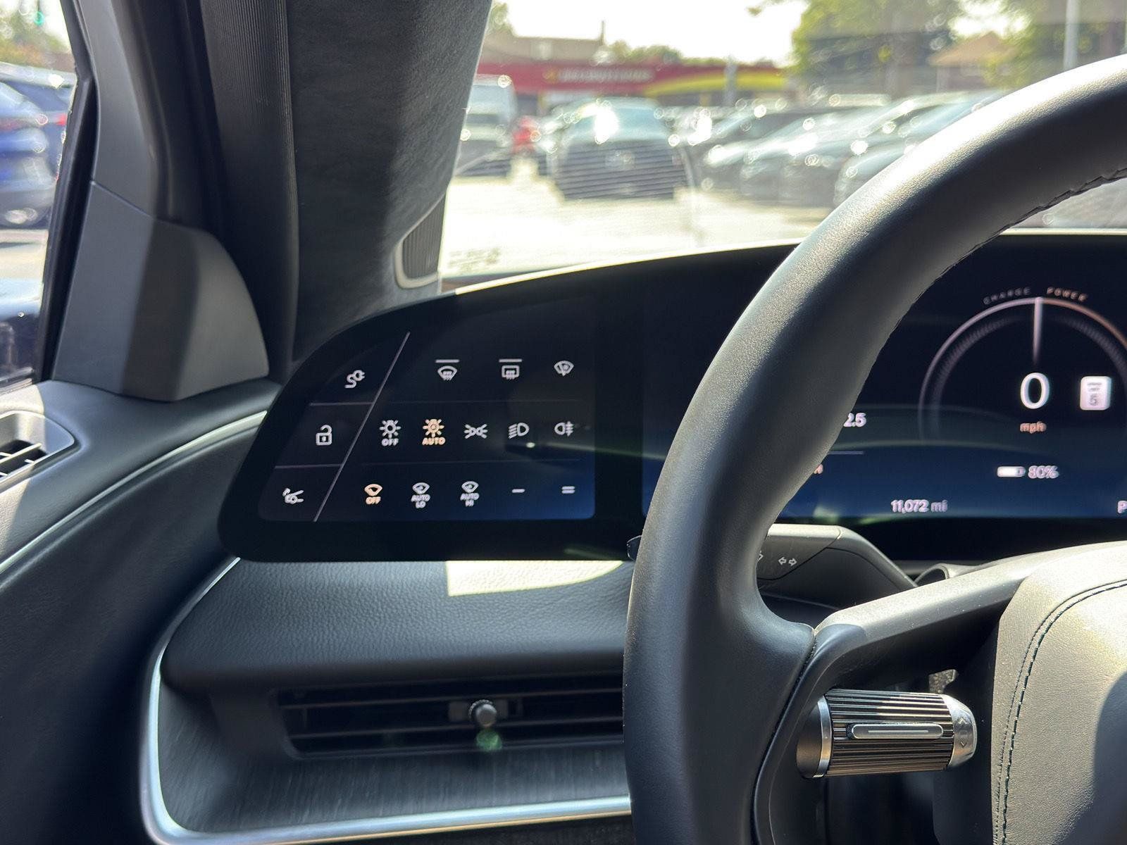 Used 2025 Lucid Air Touring AWD/4WD image 23