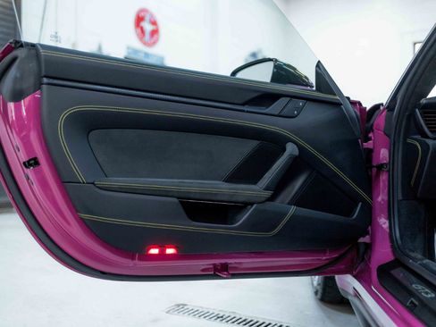 Used 2024 Porsche 911 GT3 image 35