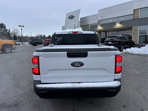 New 2025 Ford Maverick XL w/ Equipment Group 101A image 30