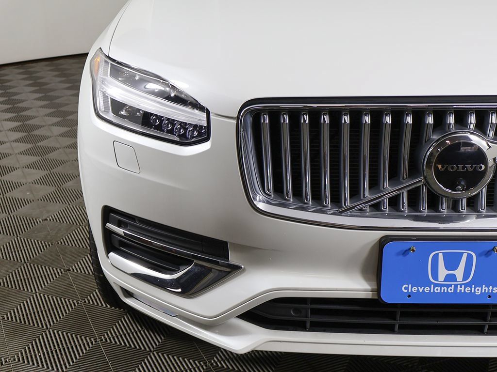 Used 2024 Volvo XC90 B6 Plus w/ Protection Package Premier AWD/4WD image 16