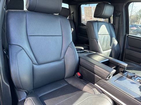 Used 2023 Toyota Tundra Platinum w/ Advanced Package image 29