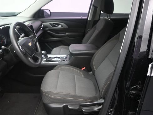 Used 2018 Chevrolet Traverse LS FWD image 15