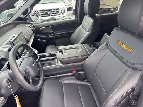 New 2027 Ford Expedition Tremor w/ Driver's Package AWD/4WD image 16