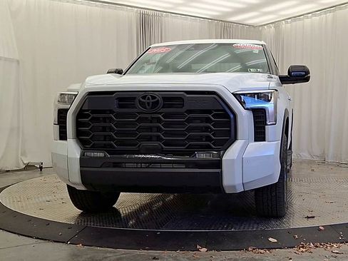 Certified 2025 Toyota Tundra Limited image 4