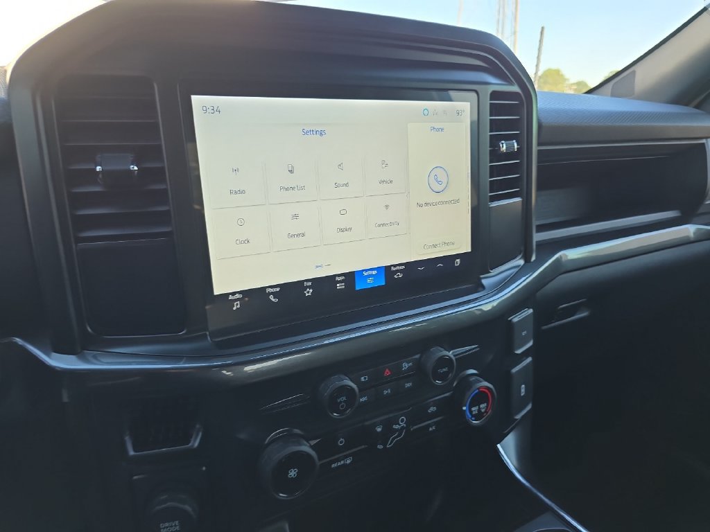Used 2025 Ford F150 STX w/ Equipment Group 200A RWD image 18