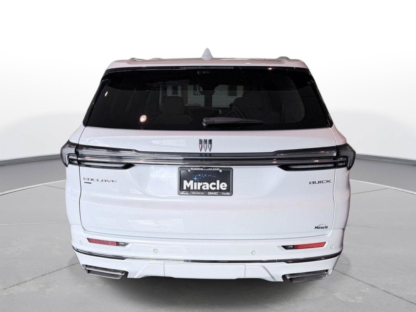 Used 2026 Buick Enclave Avenir w/ Super Cruise Package AWD/4WD image 15