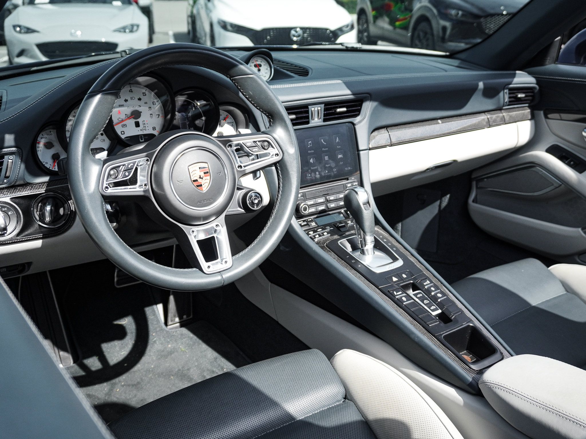 Used 2019 Porsche 911 Turbo S AWD/4WD image 32