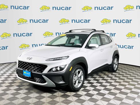 Used 2023 Hyundai Kona SEL image 3