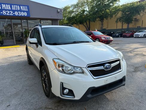 Used 2016 Subaru Crosstrek 2.0i Limited image 4