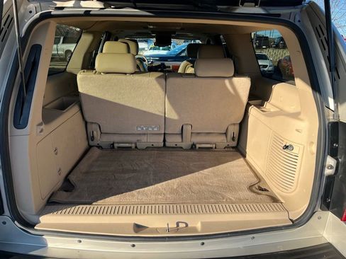 Used 2013 Chevrolet Suburban LTZ image 23