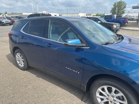 Used 2019 Chevrolet Equinox LT FWD image 8