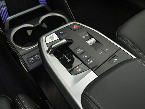 New 2026 BMW X2 xDrive28i w/ Technology Package image 25