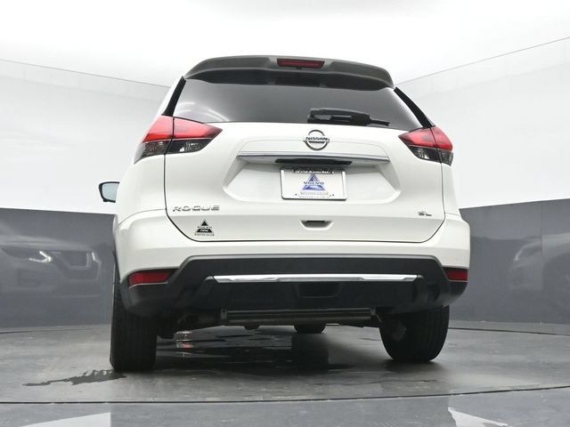 Used 2017 Nissan Rogue SL w/ SL Premium Package FWD image 35