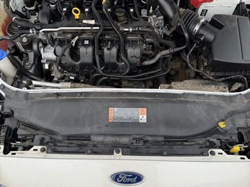 Used 2020 Ford Fusion Titanium image 24