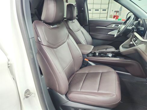 New 2026 Ford Explorer Platinum image 39