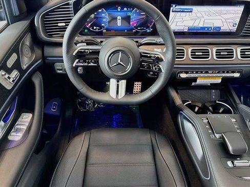 New 2026 Mercedes-Benz GLS 580 4MATIC image 20