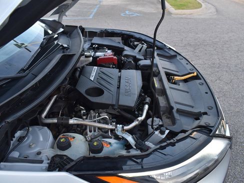 Used 2024 Nissan Rogue SV image 19