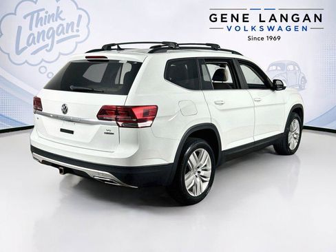 Certified 2020 Volkswagen Atlas SE w/ Panoramic Sunroof Package AWD/4WD image 5