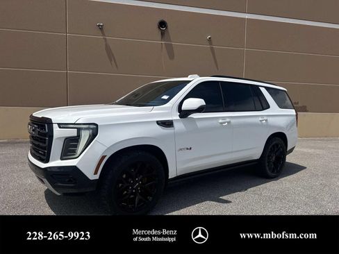 Used 2025 GMC Yukon AT4 w/ AT4 Premium Plus Package AWD/4WD image 1