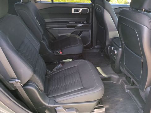 Used 2020 Ford Explorer XLT w/ Class III Trailer Tow Package image 20