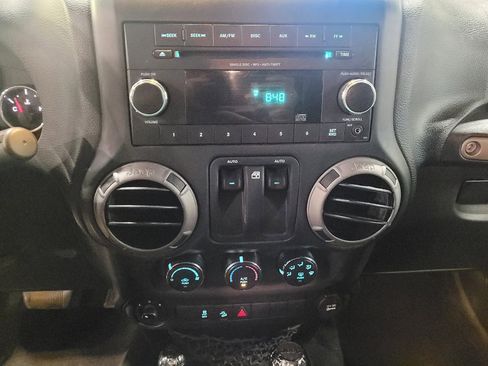 Used 2016 Jeep Wrangler Sport w/ Quick Order Package 24S image 25