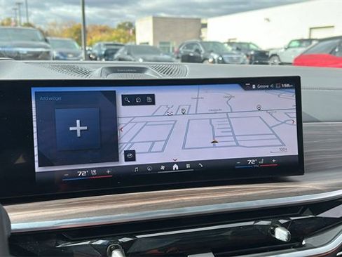 Used 2024 BMW X6 M60i w/ Dynamic Handling Package image 21