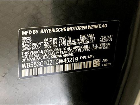 Used 2026 BMW iX xDrive60 w/ M Sport Package AWD/4WD image 16