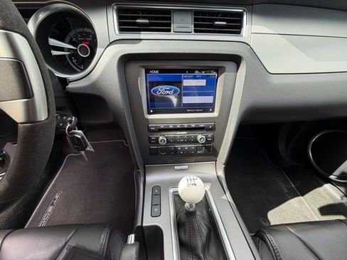 Used 2014 Ford Mustang Shelby GT500 w/ Equipment Group 821A image 17
