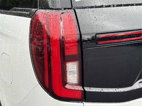 New 2025 Ford Expedition Platinum w/ Stealth Performance Package image 11